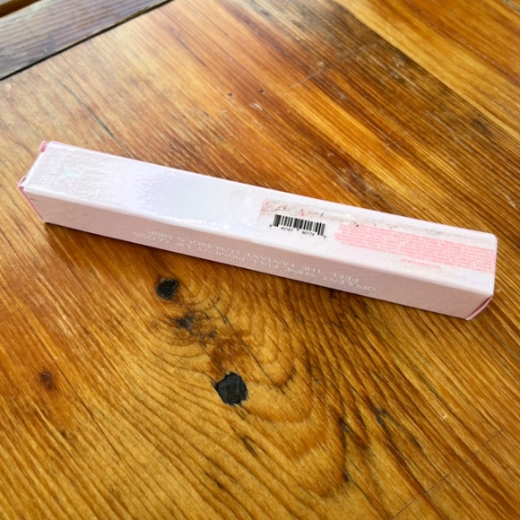 IMPROPER- New in box Jeffree Star Supreme Gloss Dark Mauve lip gloss shiny - Picture 9 of 11